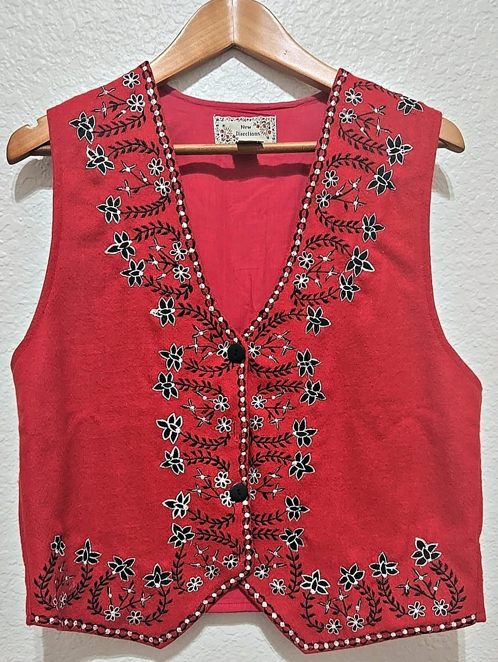 Vintage New Directions Wool Blend Embroidered Floral Vest In Red Size M.